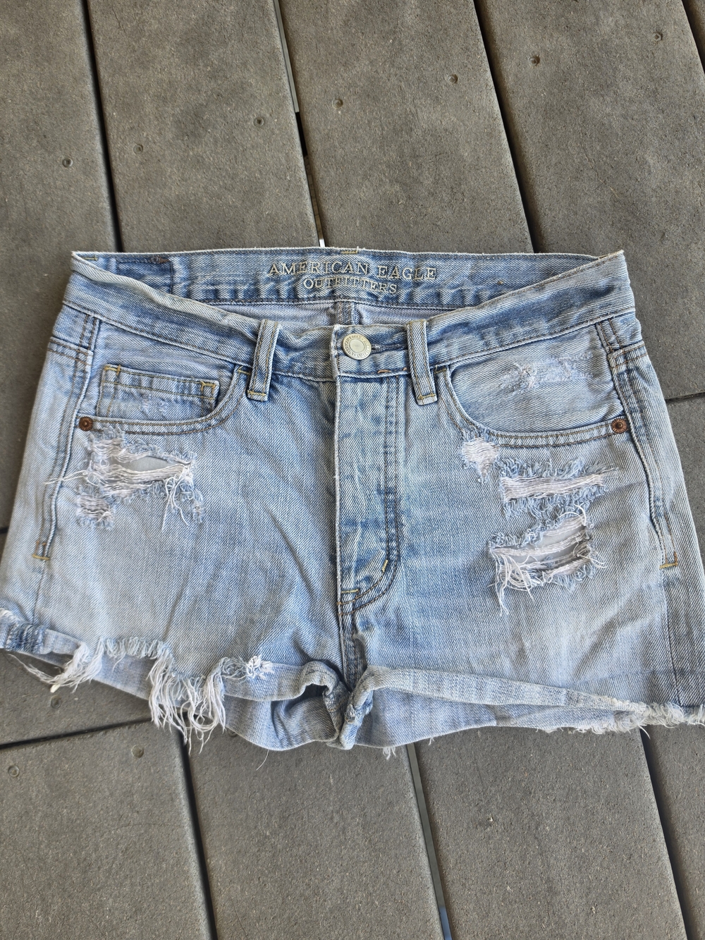 American Eagle Light Blue Distressed Denim Women’s Shorts